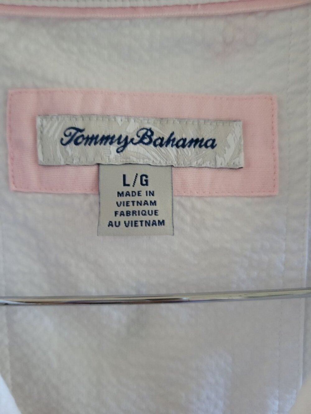 Tommy Bahama Womens Nova Wave White Seersucker Top size Large Novelty Preppy - Picture 2 of 9